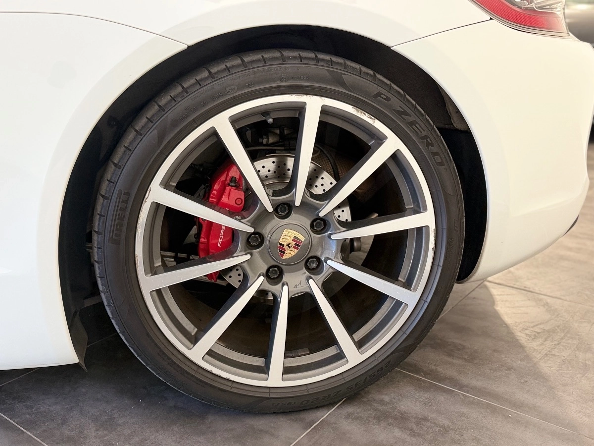 Porsche Cayman - photo 28