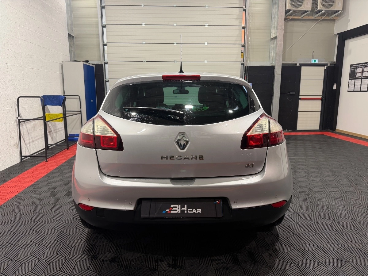 Renault Megane - photo 4