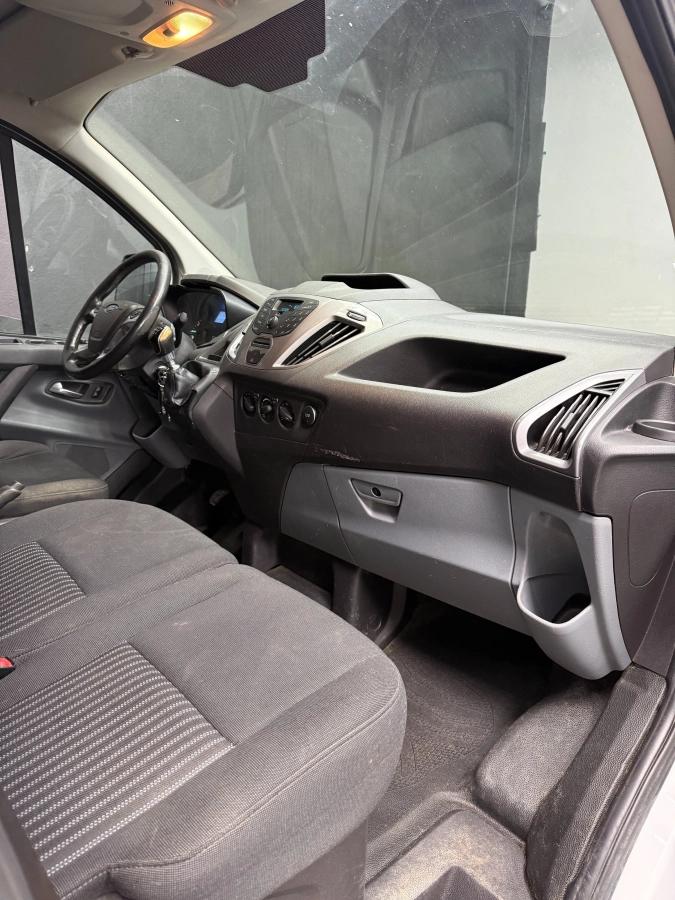 Ford Transit Custom Vu FOURGON 270 2.0 TDCI 130 L1H1 COURT PC-TN AMBIENTE