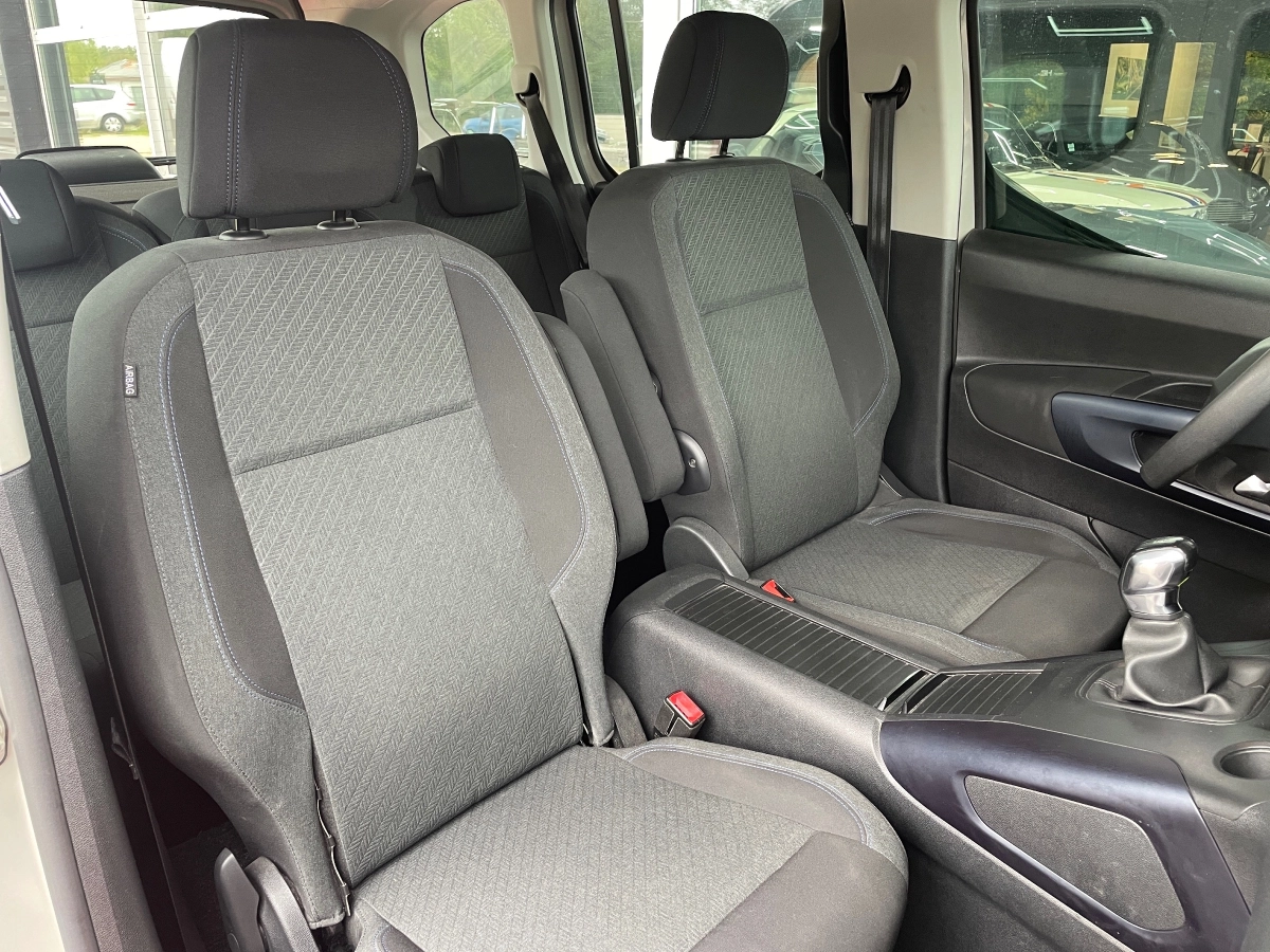 Peugeot Rifter - photo 12
