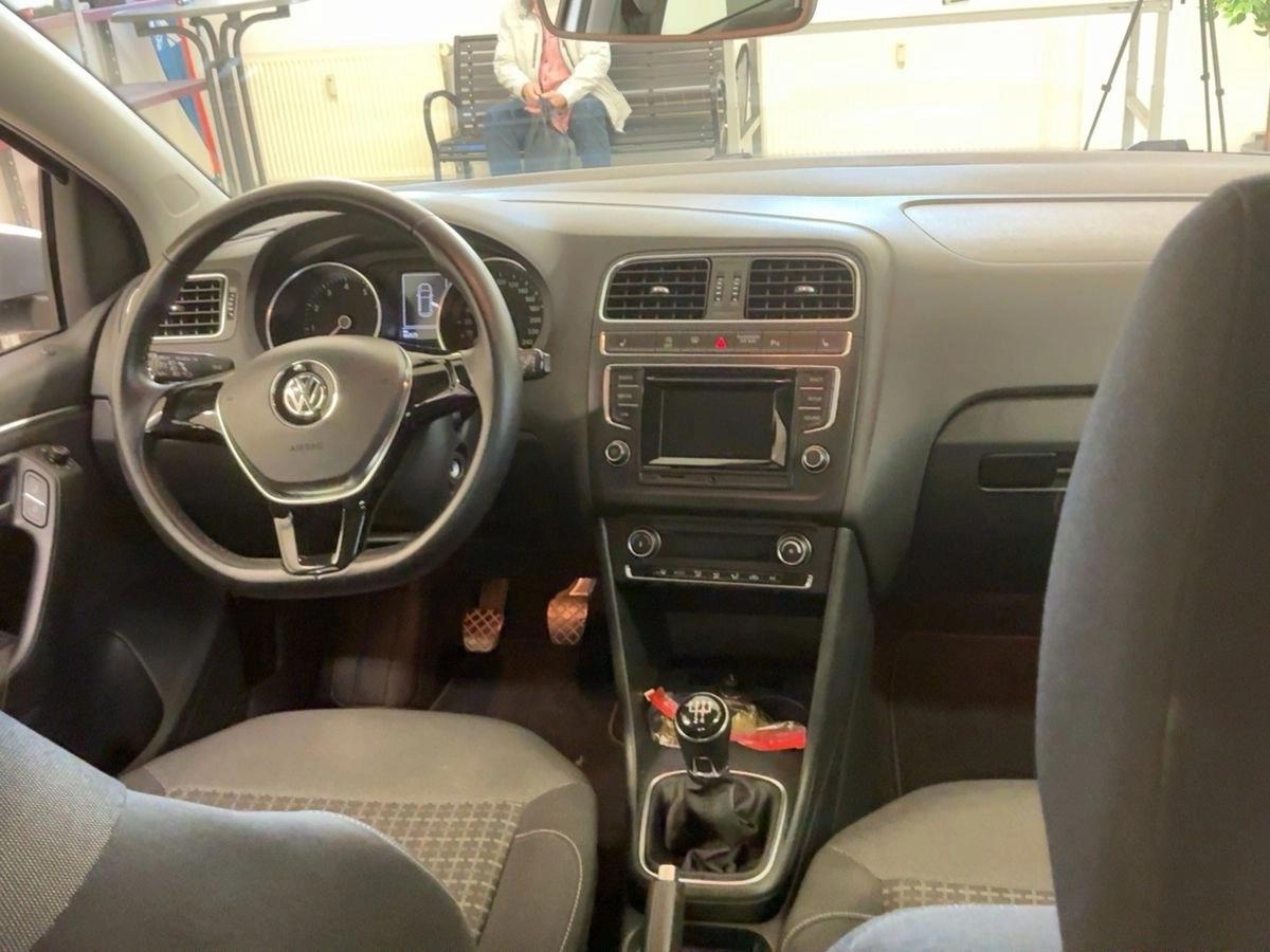 Volkswagen Polo 1.2 TSI 90 BLUEMOTION CONFORT LINE