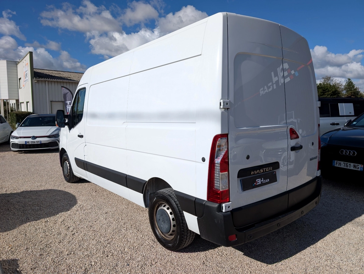 RENAULT MASTER VU - photo 4