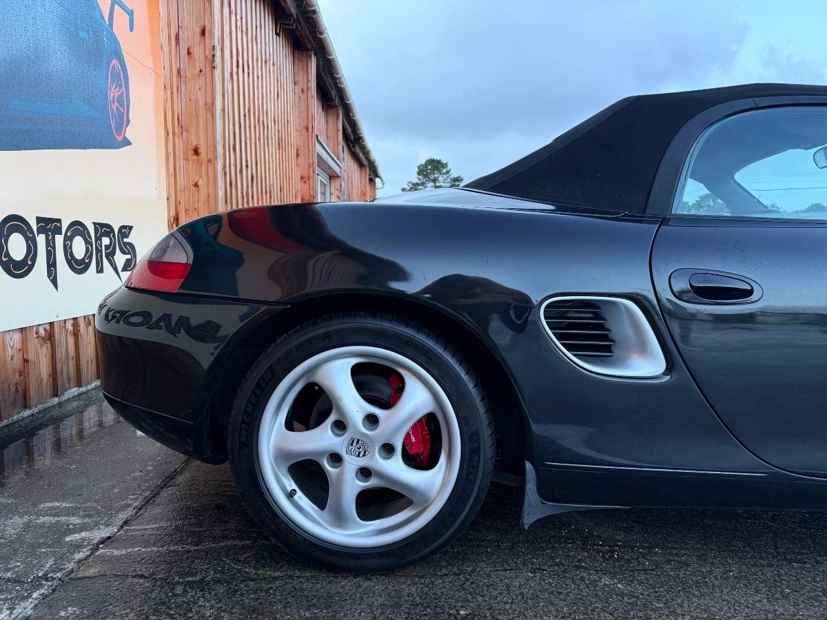 Porsche Boxster 2.5 205