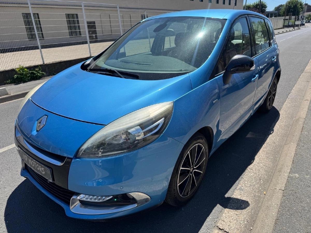 RENAULT Scenic