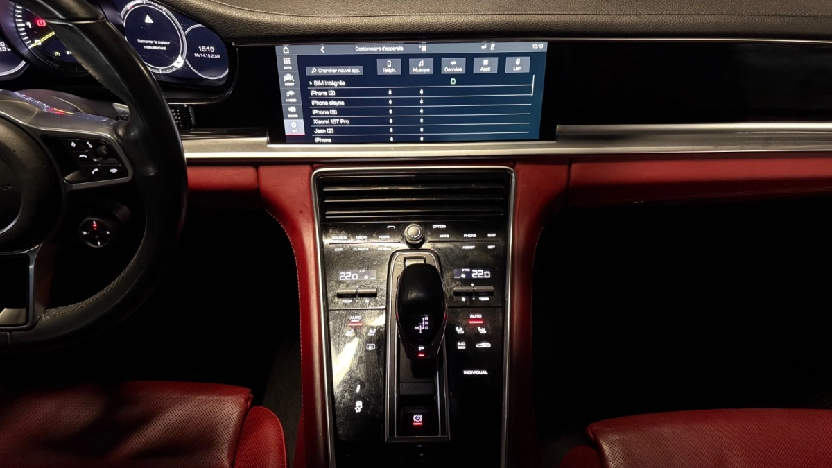 Porsche Panamera - photo 26