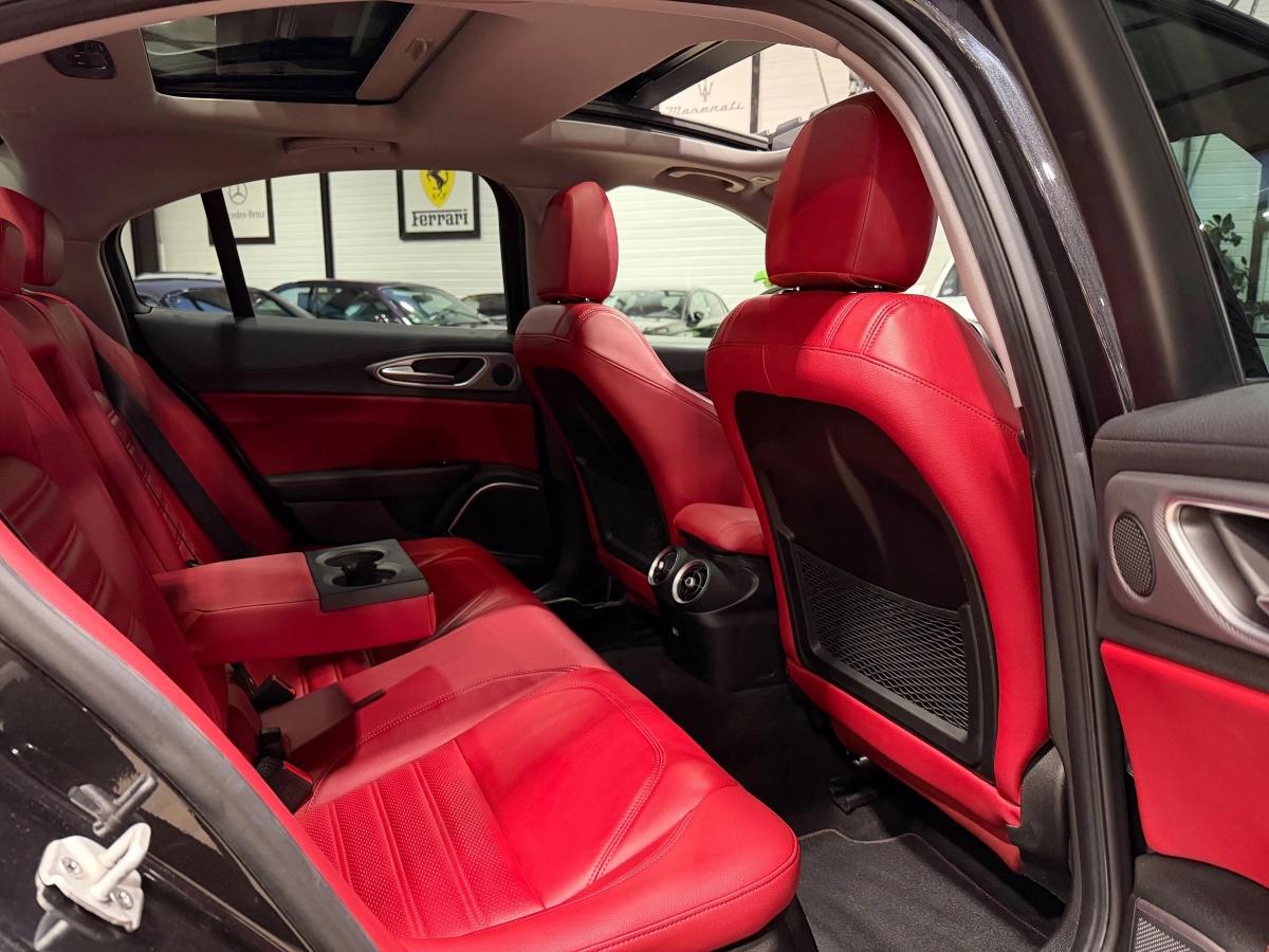 Alfa Romeo Giulia 2.0 TB 280 VELOCE Q4 BVA