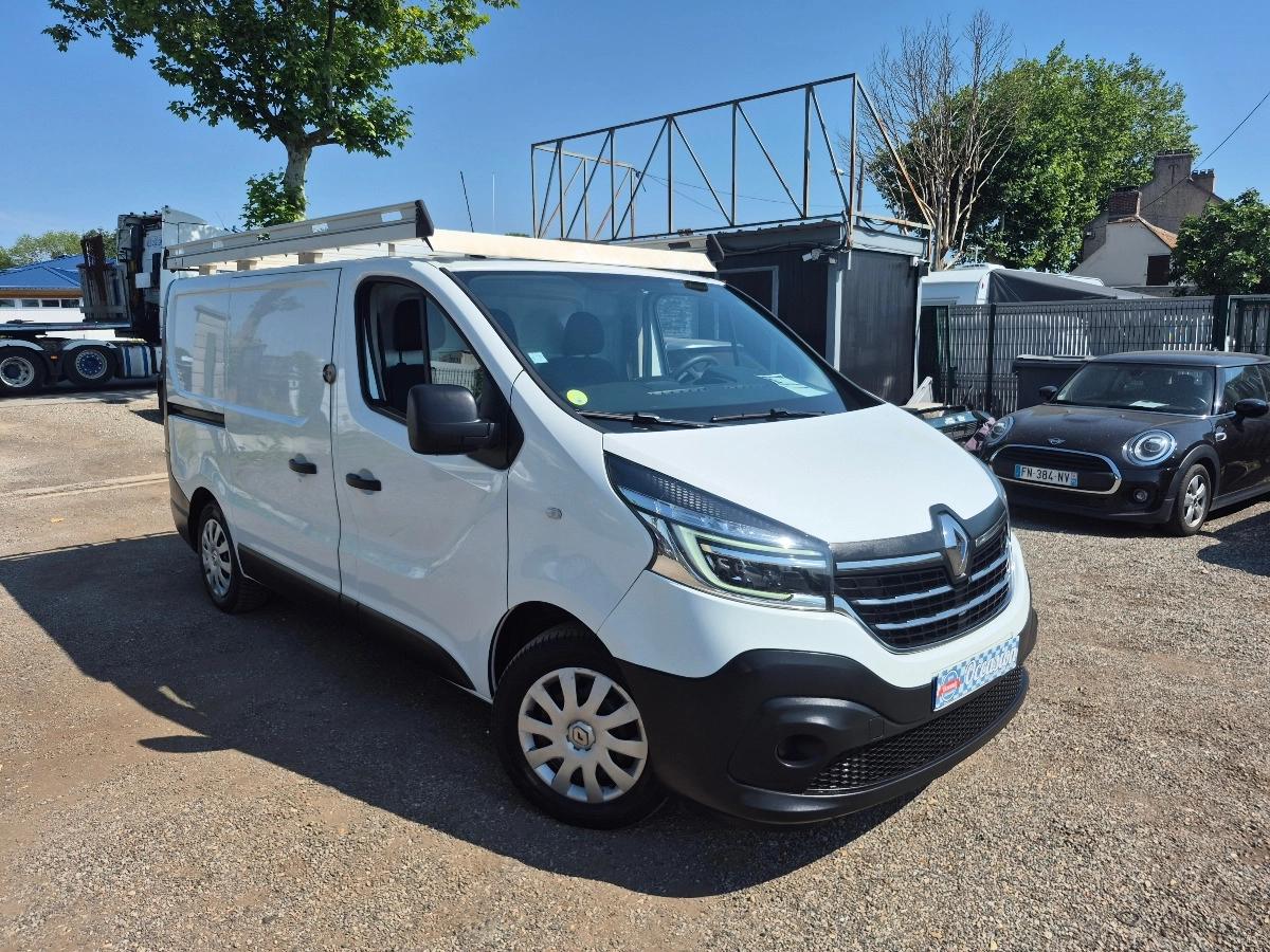 RENAULT Trafic Vu