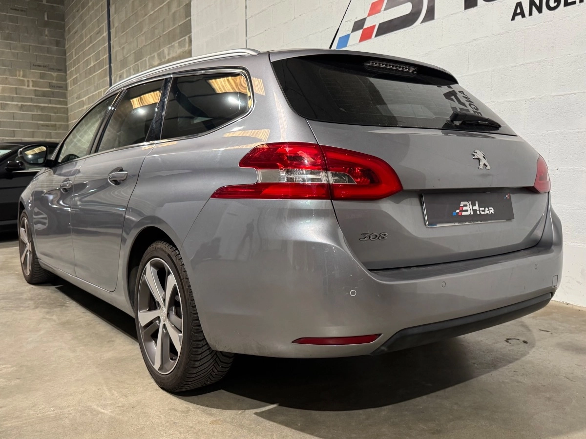 Peugeot 308 - photo 5