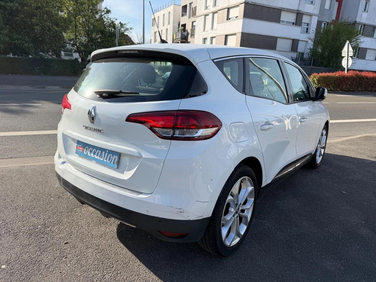 Renault Scenic 1.3 TCE 140 BLACK EDITION