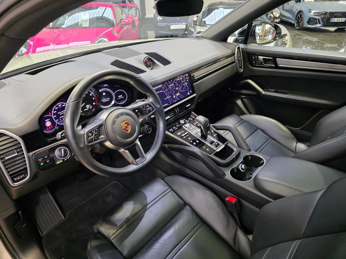 PORSCHE CAYENNE 3.0 V6 462 PLATINIUM EDITION