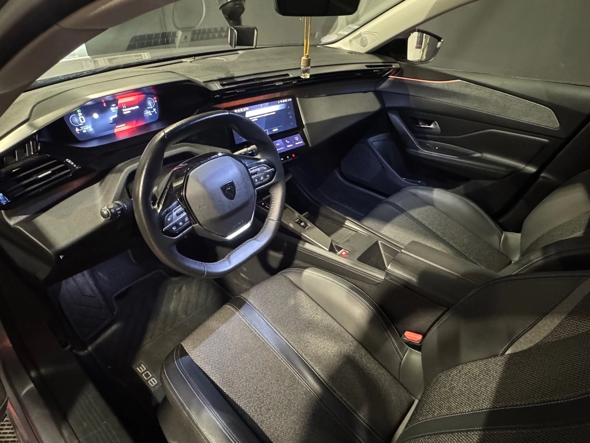 Peugeot 308 - photo 7