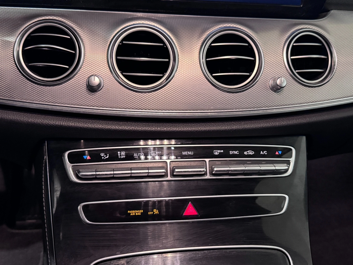 Mercedes Classe E - photo 16