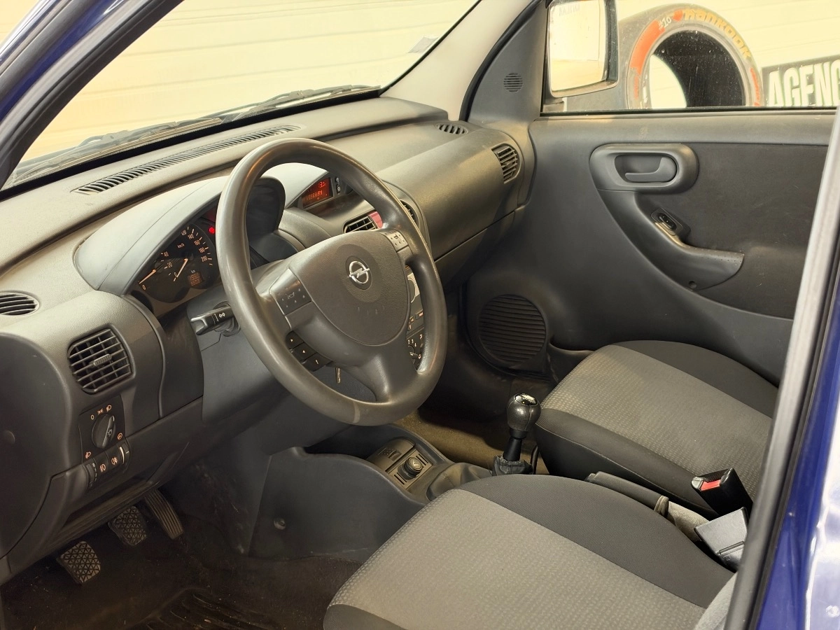 Opel Combo Vu - photo 8