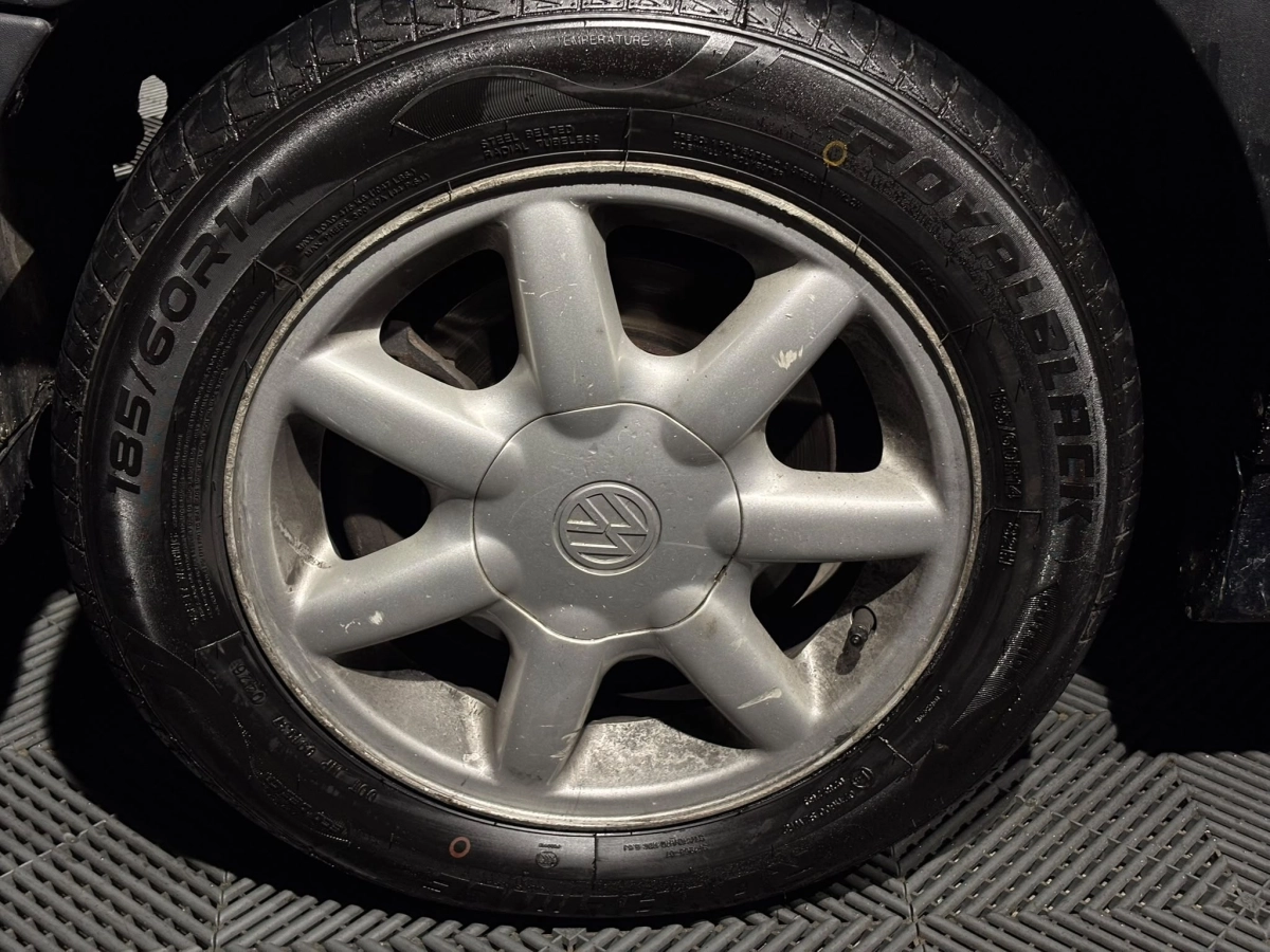 Volkswagen Golf - photo 27