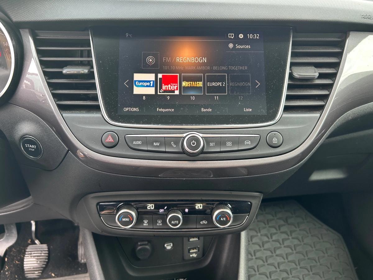 Opel Crossland X 1.2 T 130 ULTIMATE