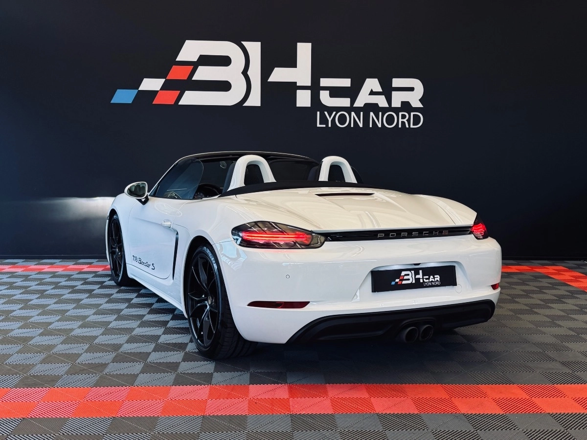 Porsche 718 Boxster - photo 26