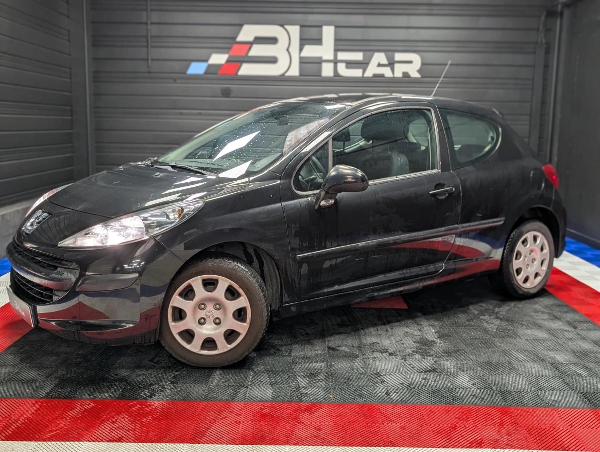 Image: Peugeot 207 1.4 75 URBAN
