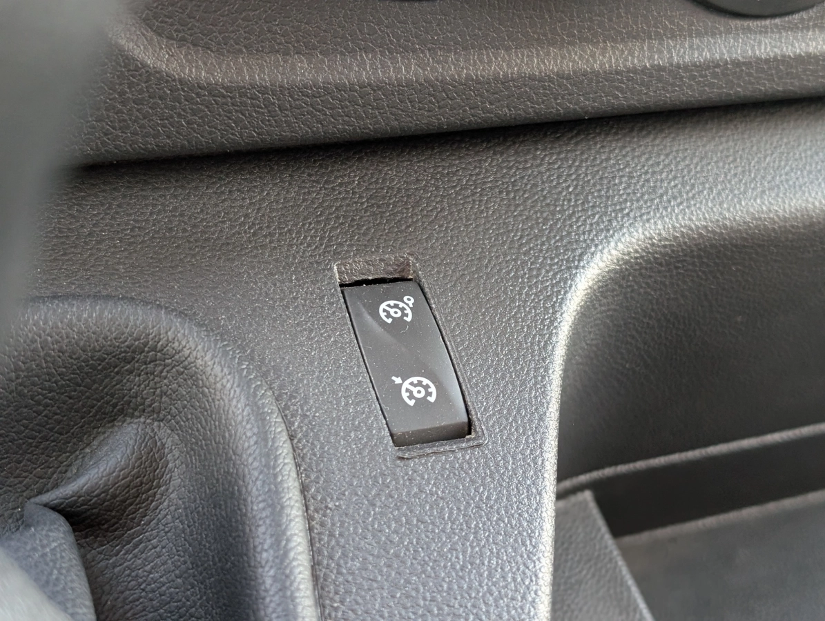RENAULT MASTER VU - photo 20