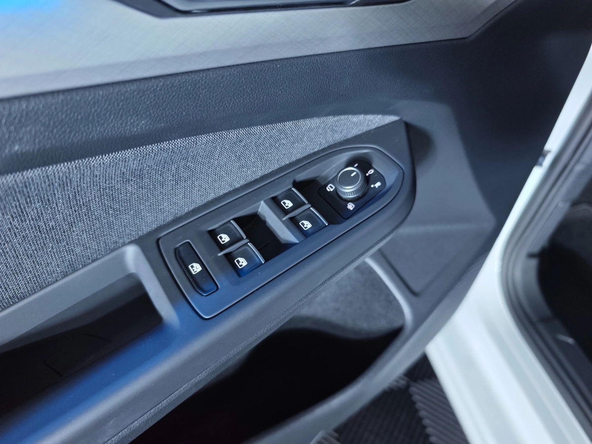 Volkswagen Golf - photo 20