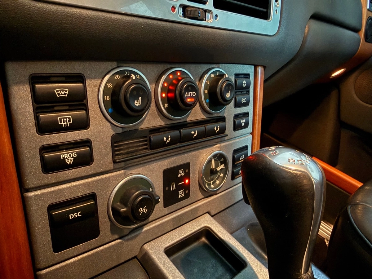 Land Rover Range Rover - photo 17