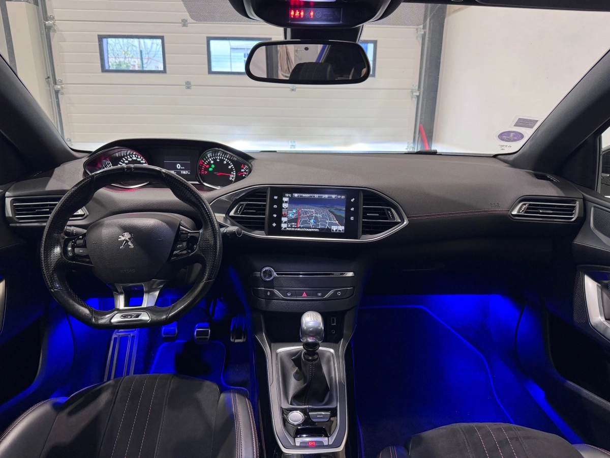 Peugeot 308 - photo 16