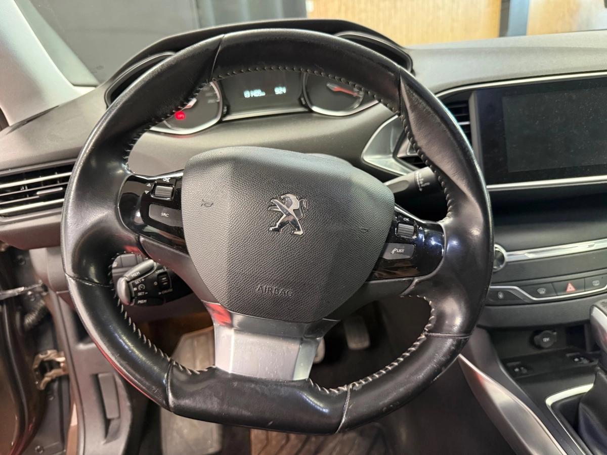 Aperçu indisponible de Peugeot 308