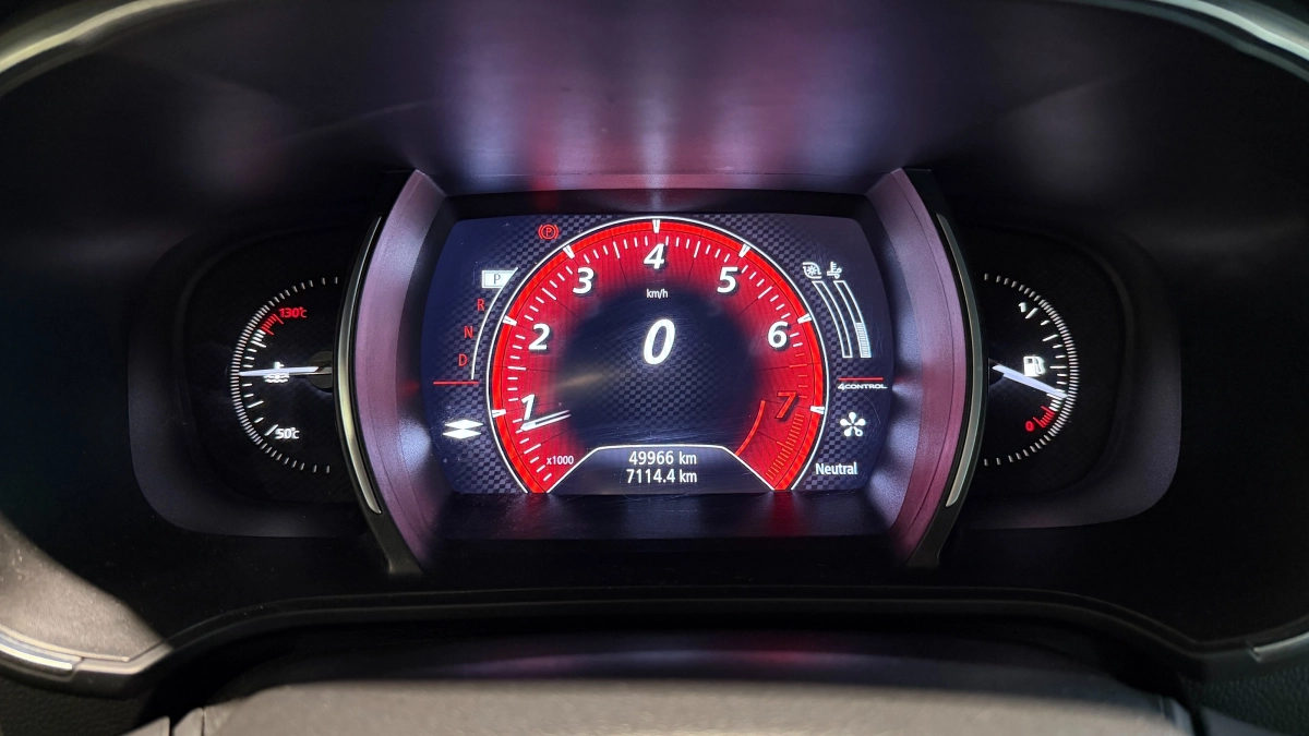 Renault Megane - photo 12