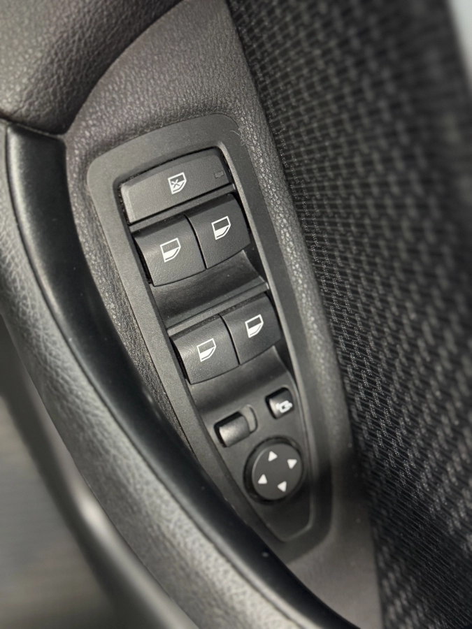 Bmw X1 - photo 25