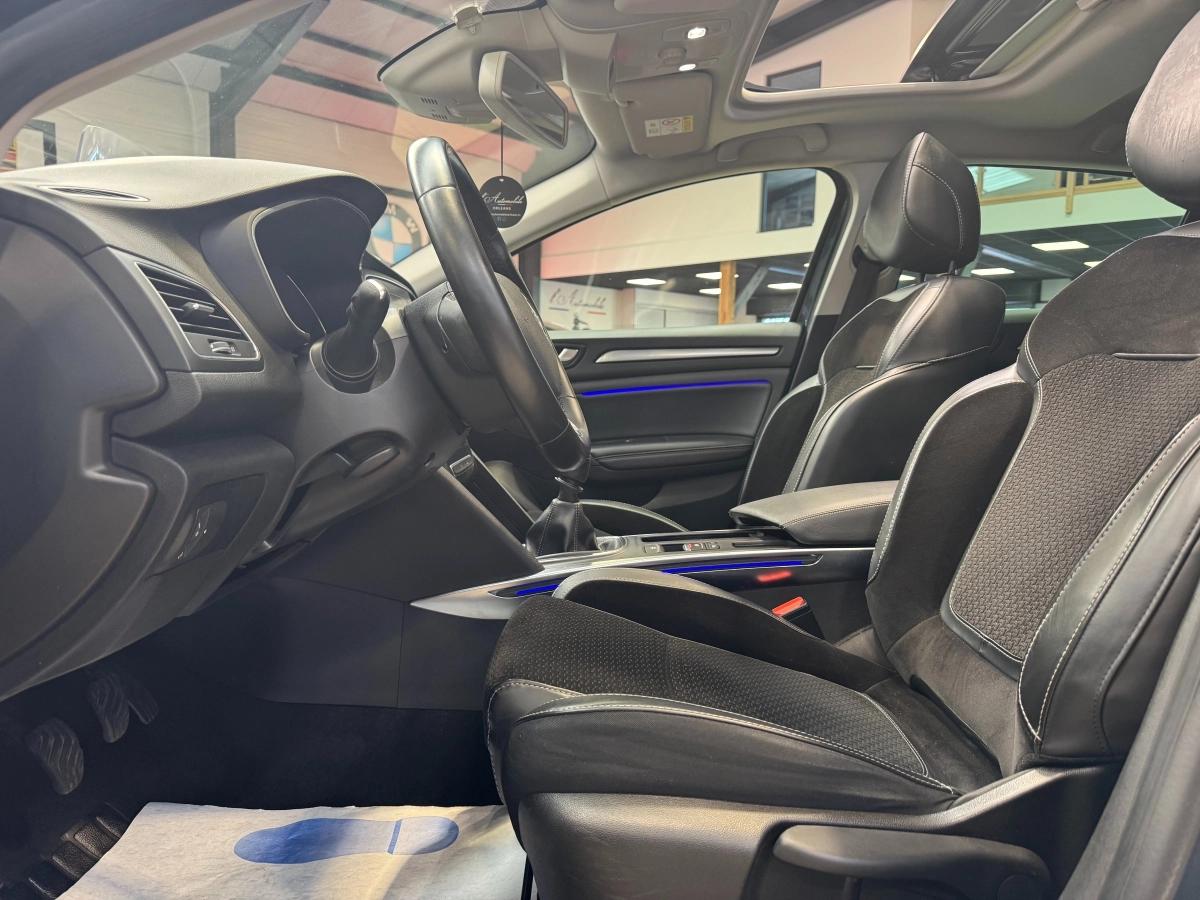 Renault Megane 1.3 TCE 140 GT LINE