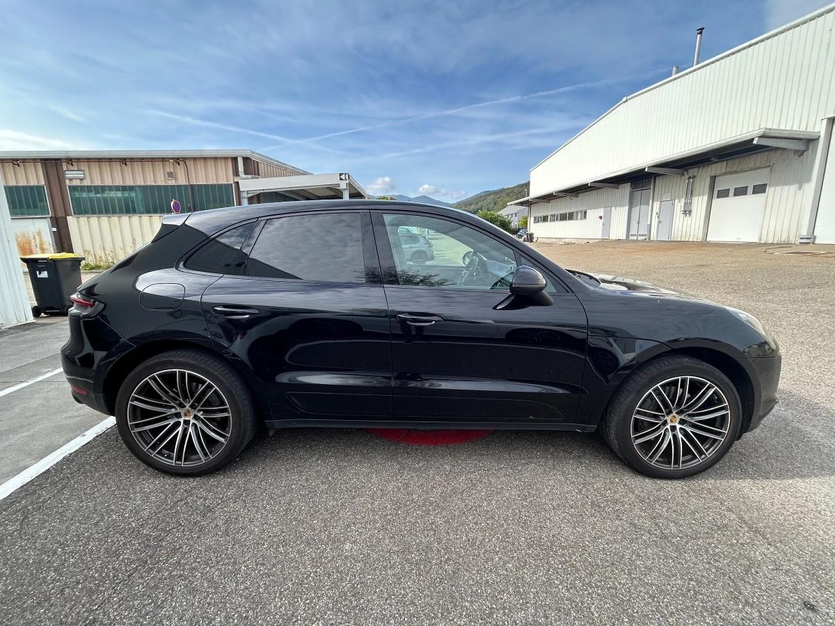 Porsche Macan 