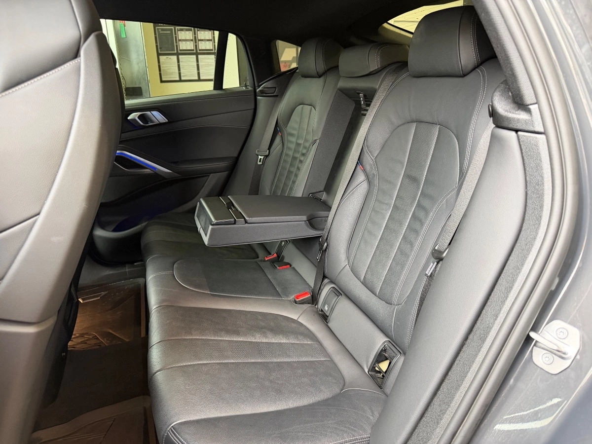 Bmw X6 - photo 11