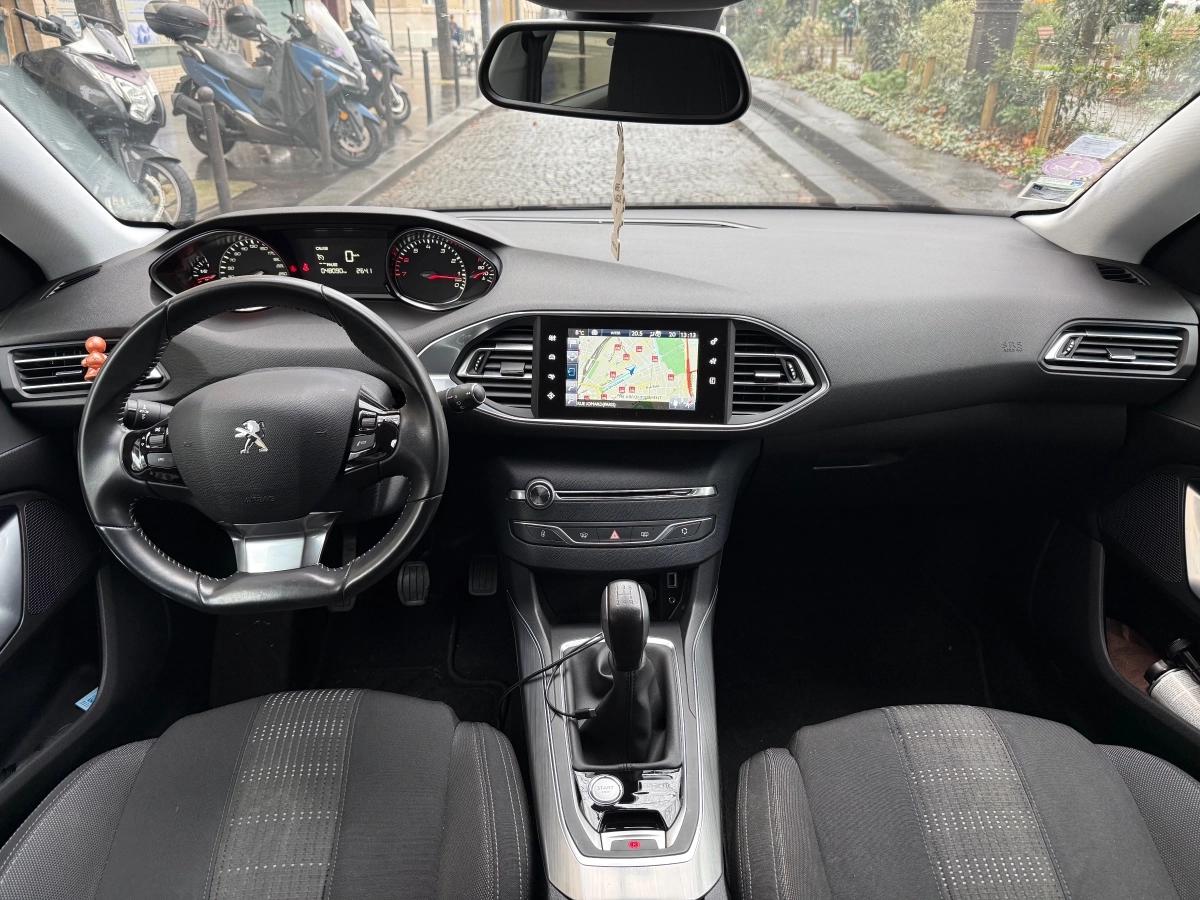 Peugeot 308 GENERATION-II 1.2 PURETECH 110 ALLURE START-STOP
