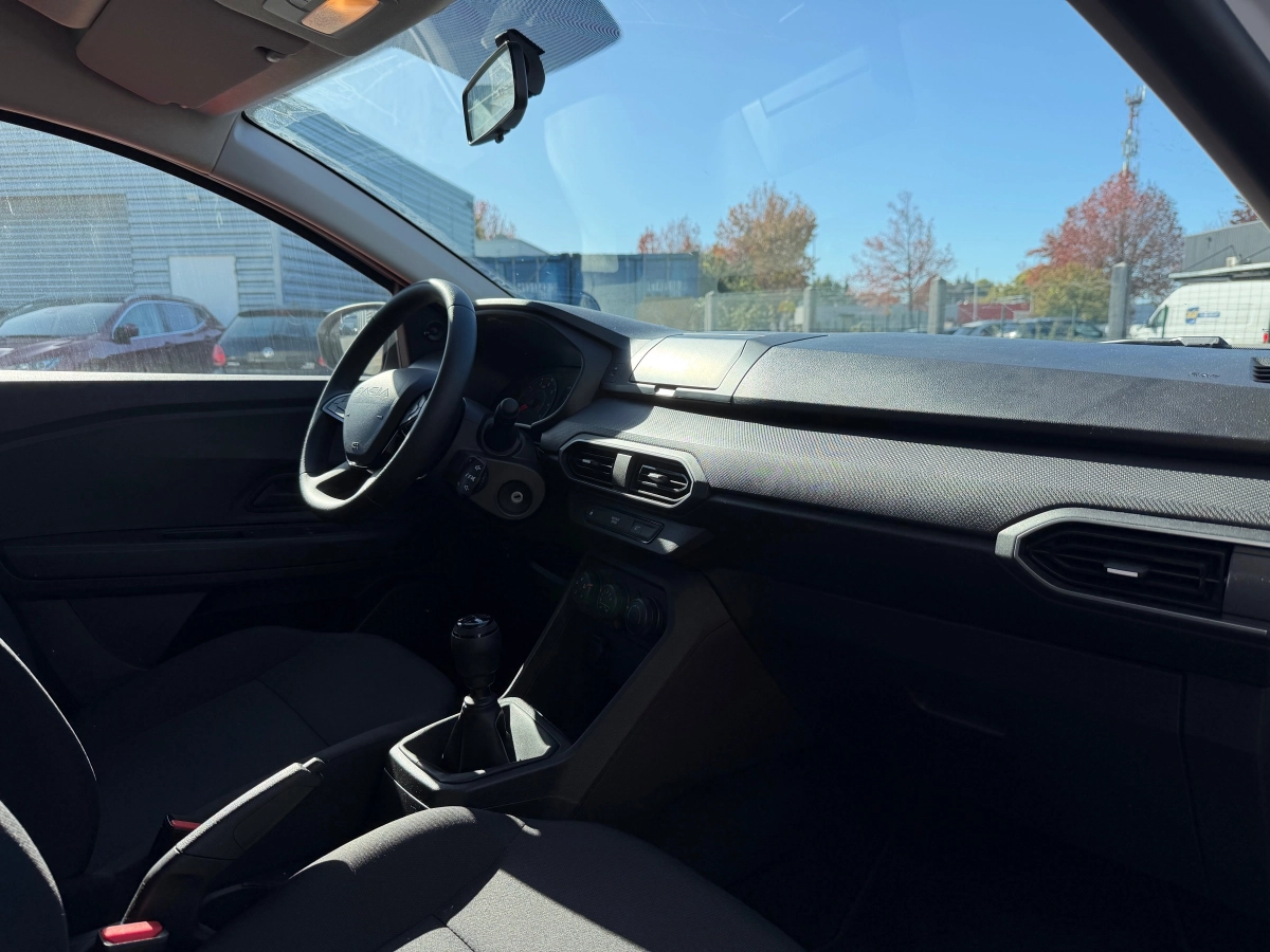 Dacia Sandero - photo 8