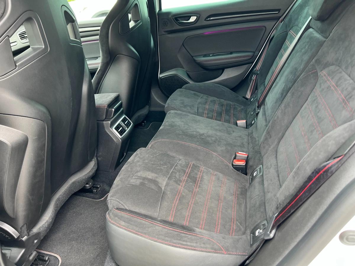 Renault Megane 1.8 300 RS TROPHY