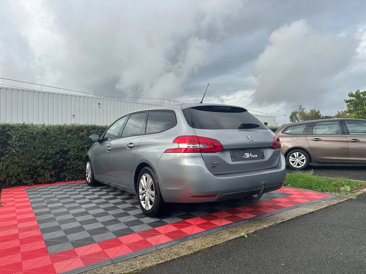 Peugeot 308 - photo 8