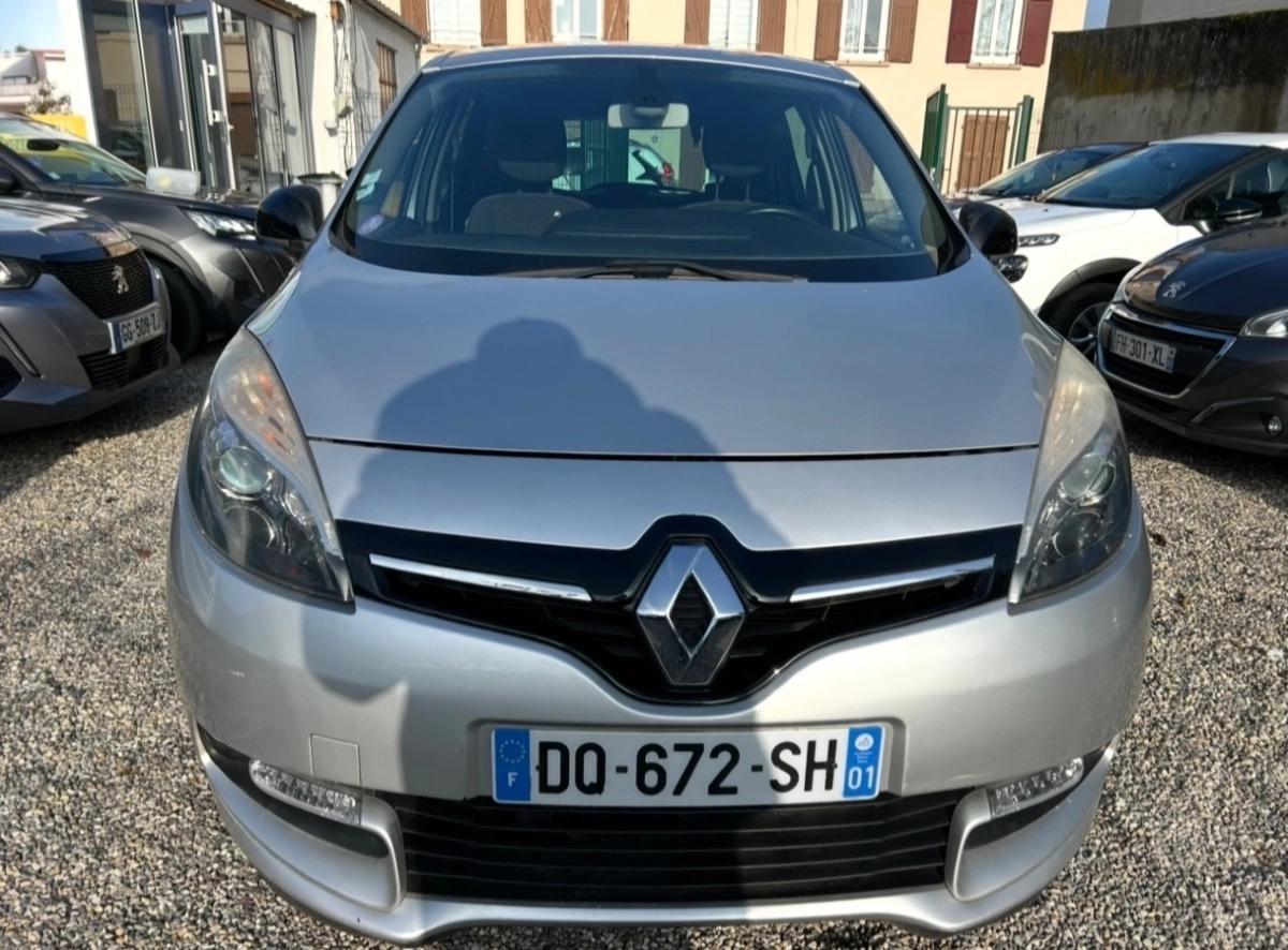 RENAULT Scenic