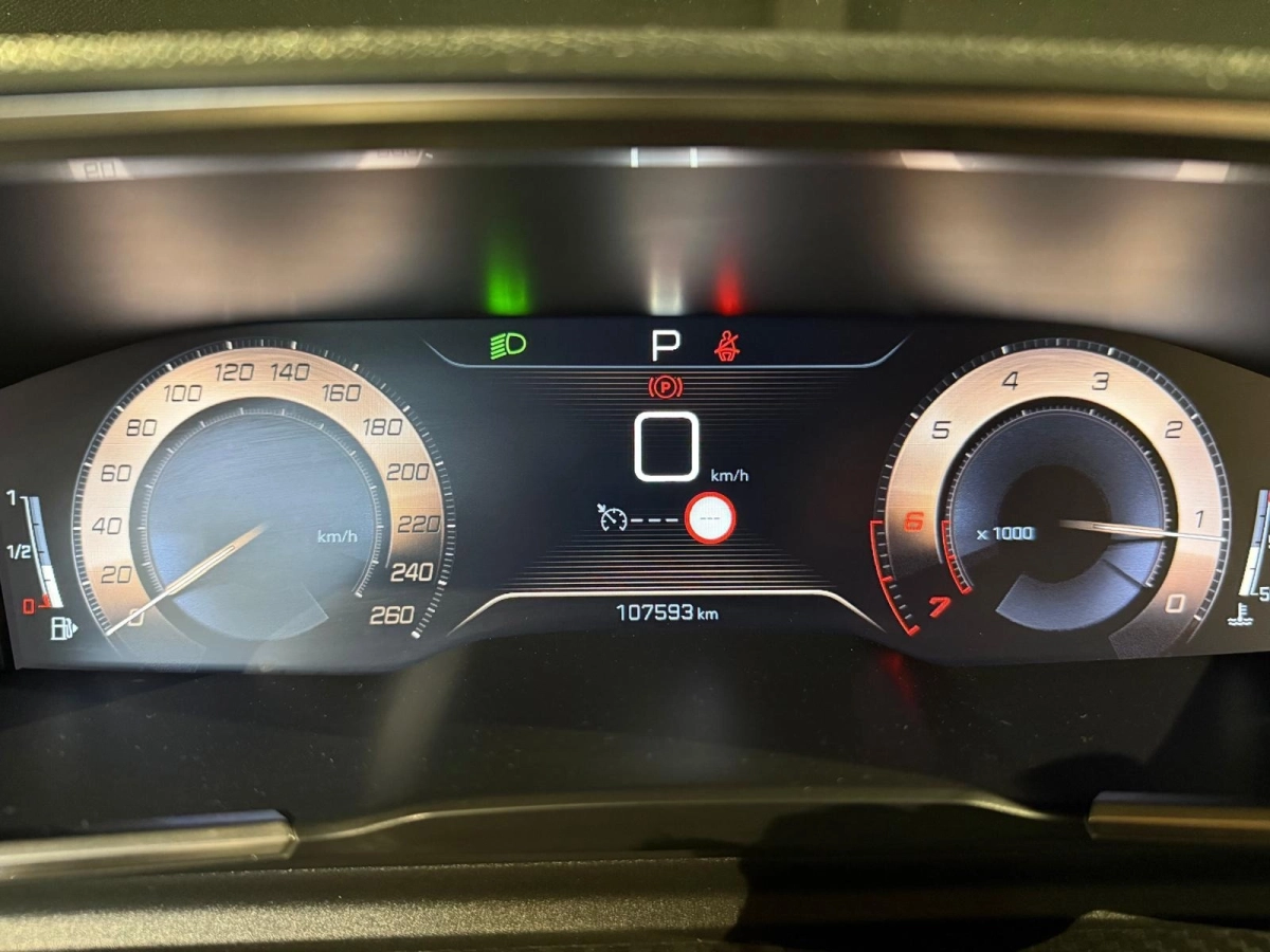 Peugeot 508 - photo 14