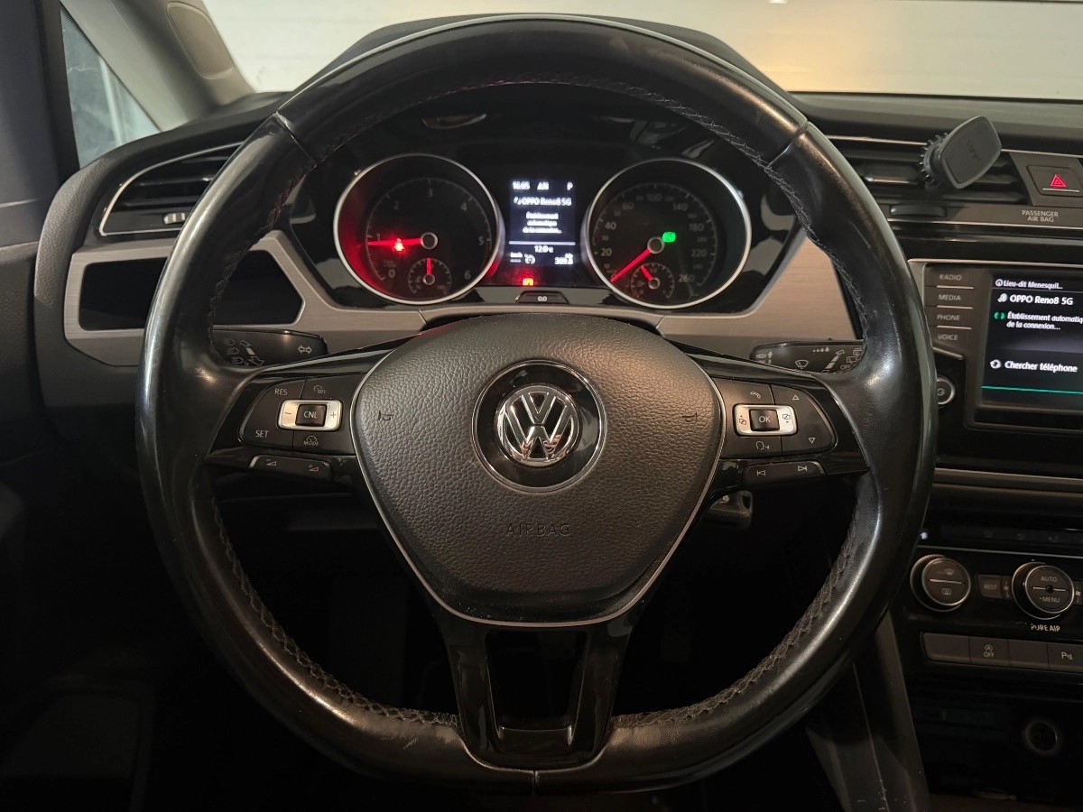 Volkswagen Touran - photo 7