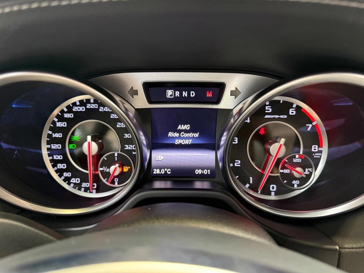 Mercedes Classe Sl SL IV 63 AMG 5.5 585 BVA7