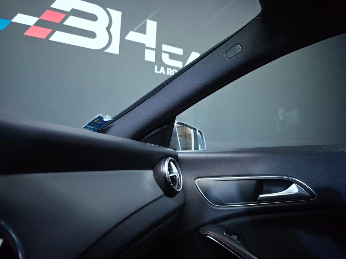 Mercedes Classe Cla - photo 24