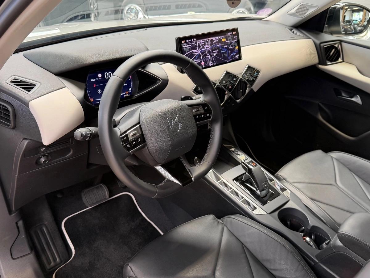 Ds Automobiles Ds 3 ESPRIT DE VOYAGE 136 CV RIVOLI / 1° MAIN / 360°