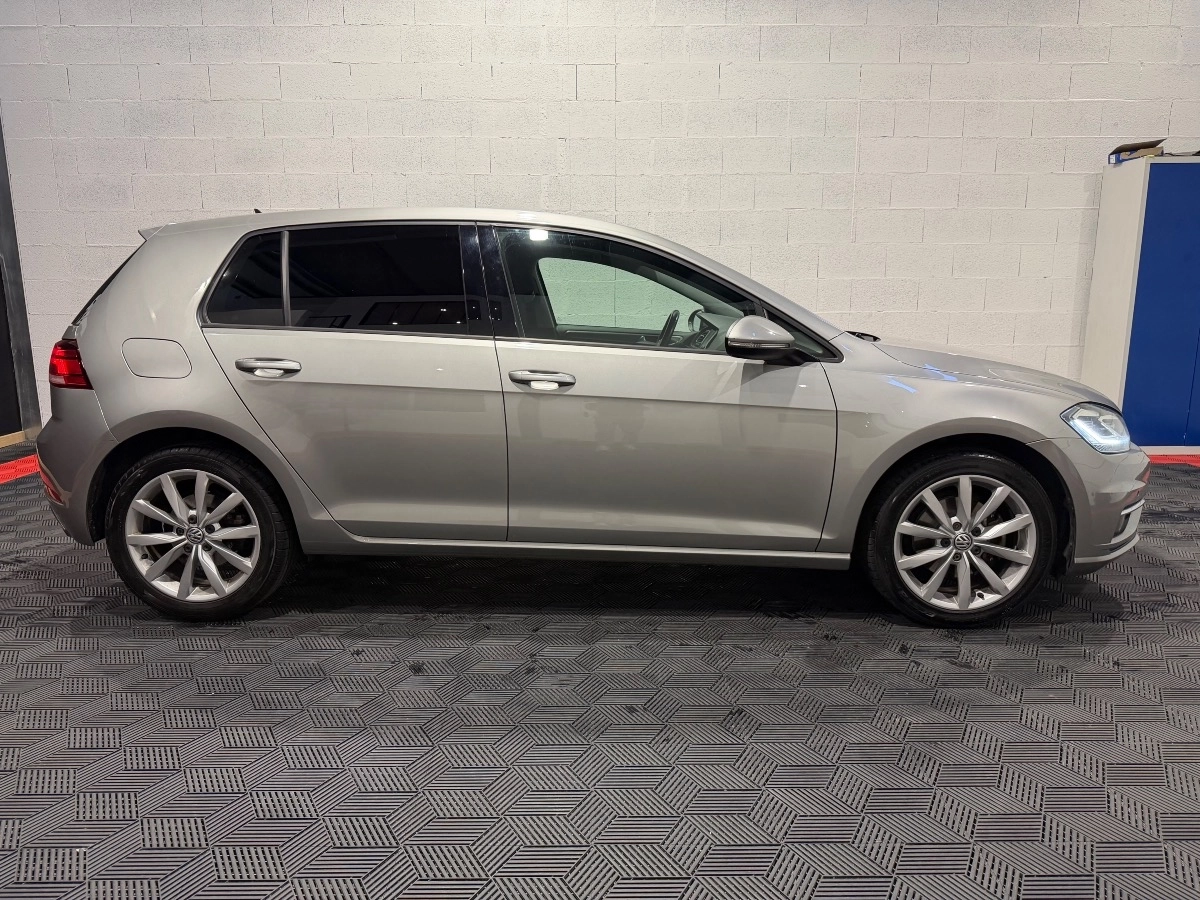 Volkswagen Golf - photo 2