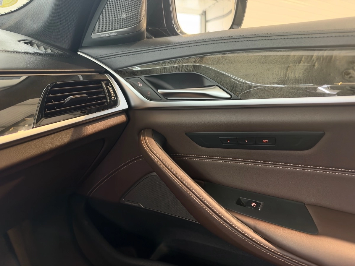Bmw Serie 5 - photo 20