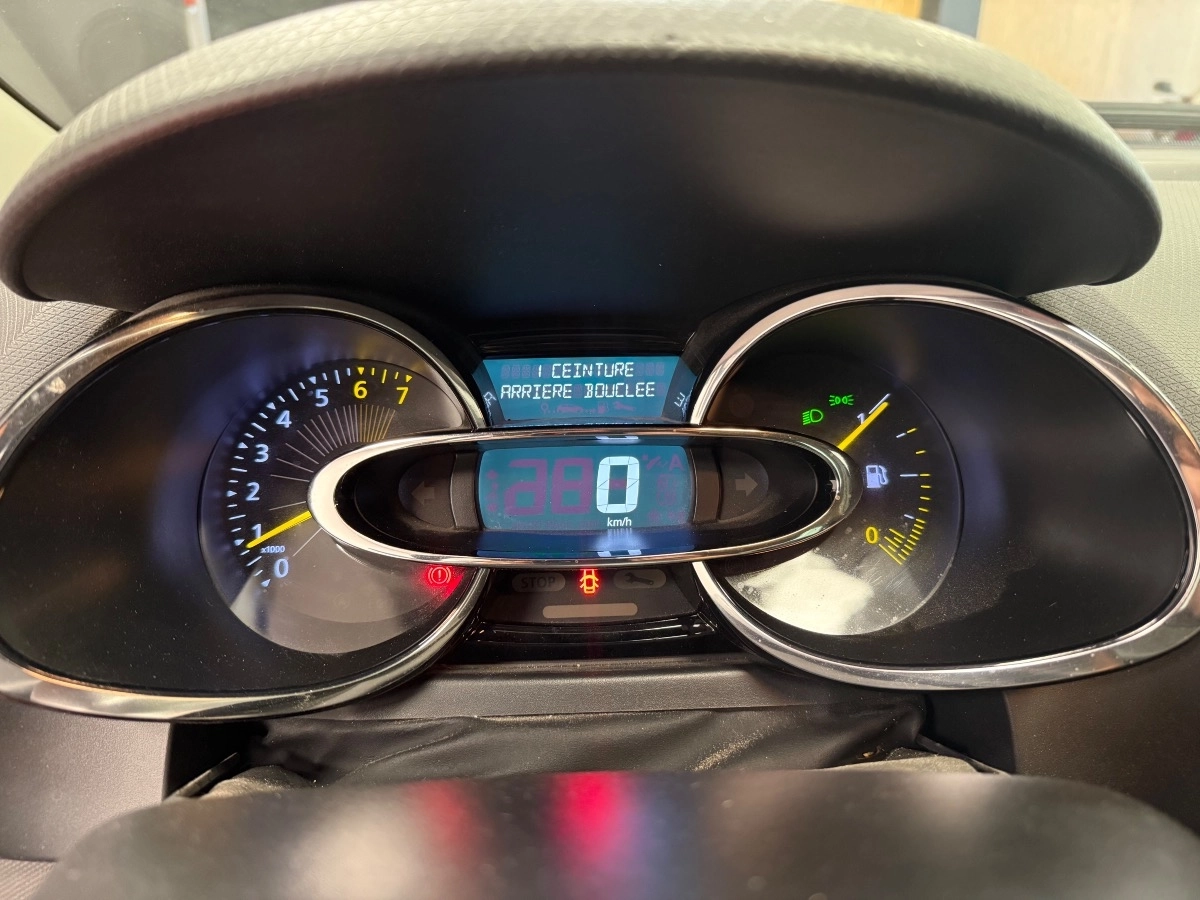 Renault Clio - photo 19