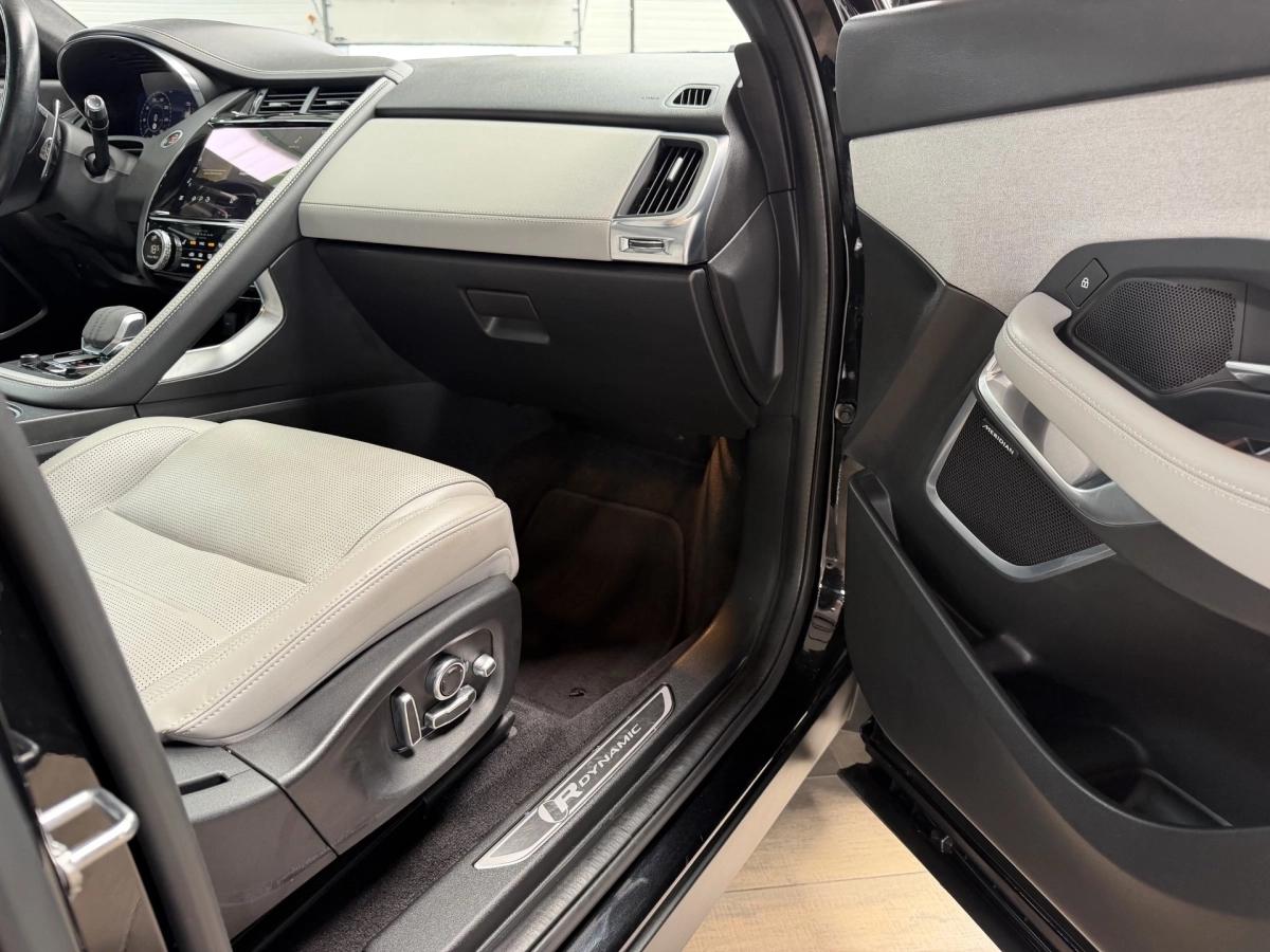 Jaguar E-pace 2.0 D200 205 MHEV HYBRID R-DYNAMIC SE AWD BVA