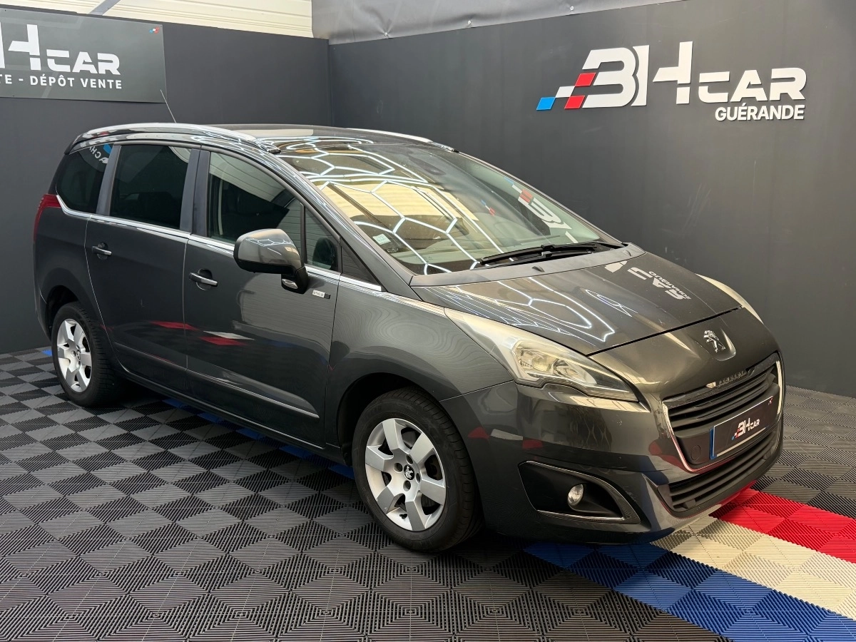 Peugeot 5008