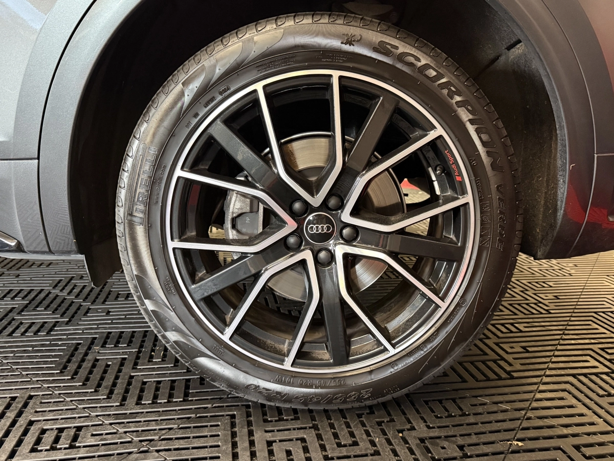 Audi Q5 - photo 37