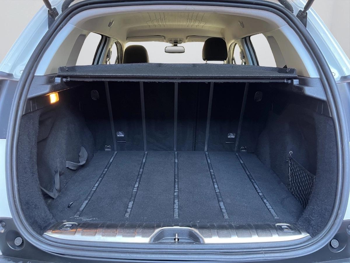 Peugeot 2008 GENERATION-I 1.6 E-HDI 90 BUSINESS PACK