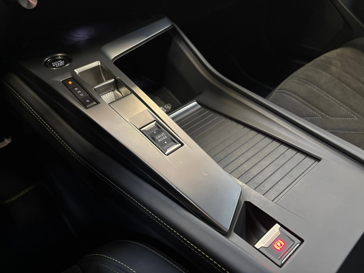 Peugeot 308 - photo 21