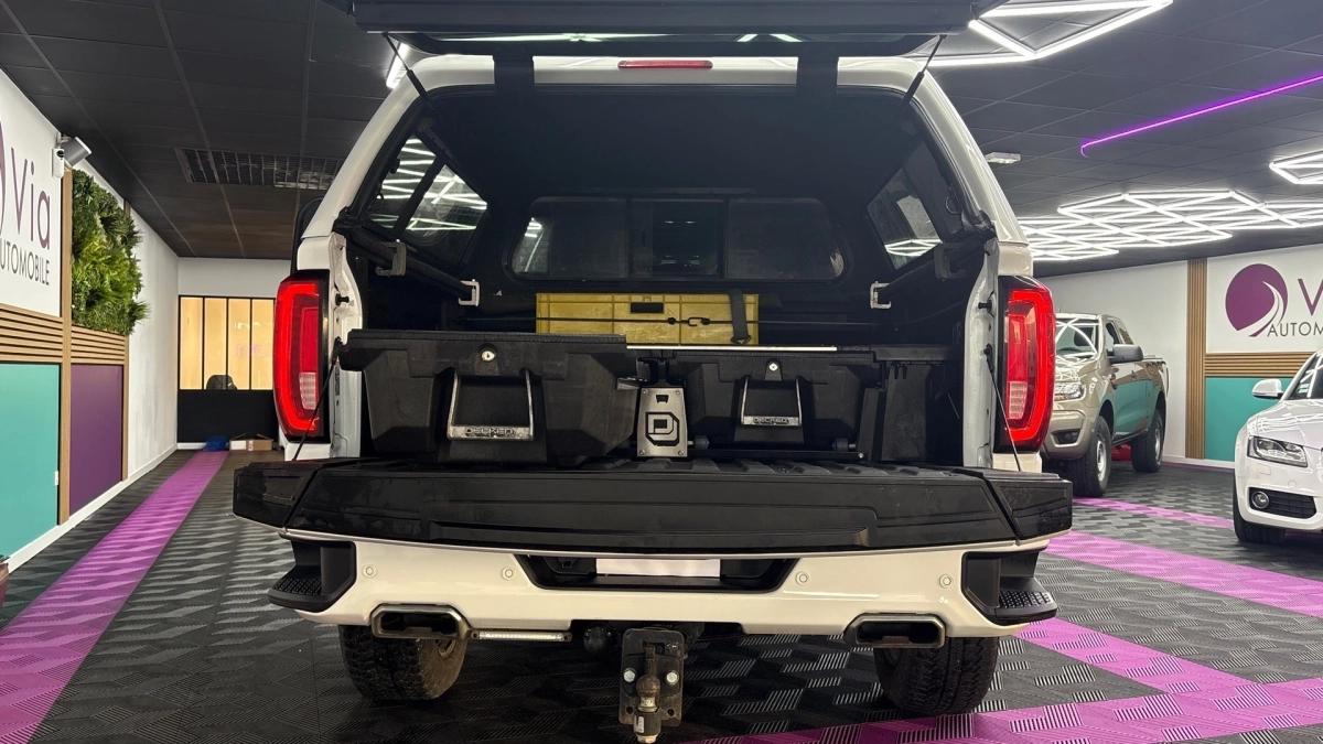 GMC Sierra